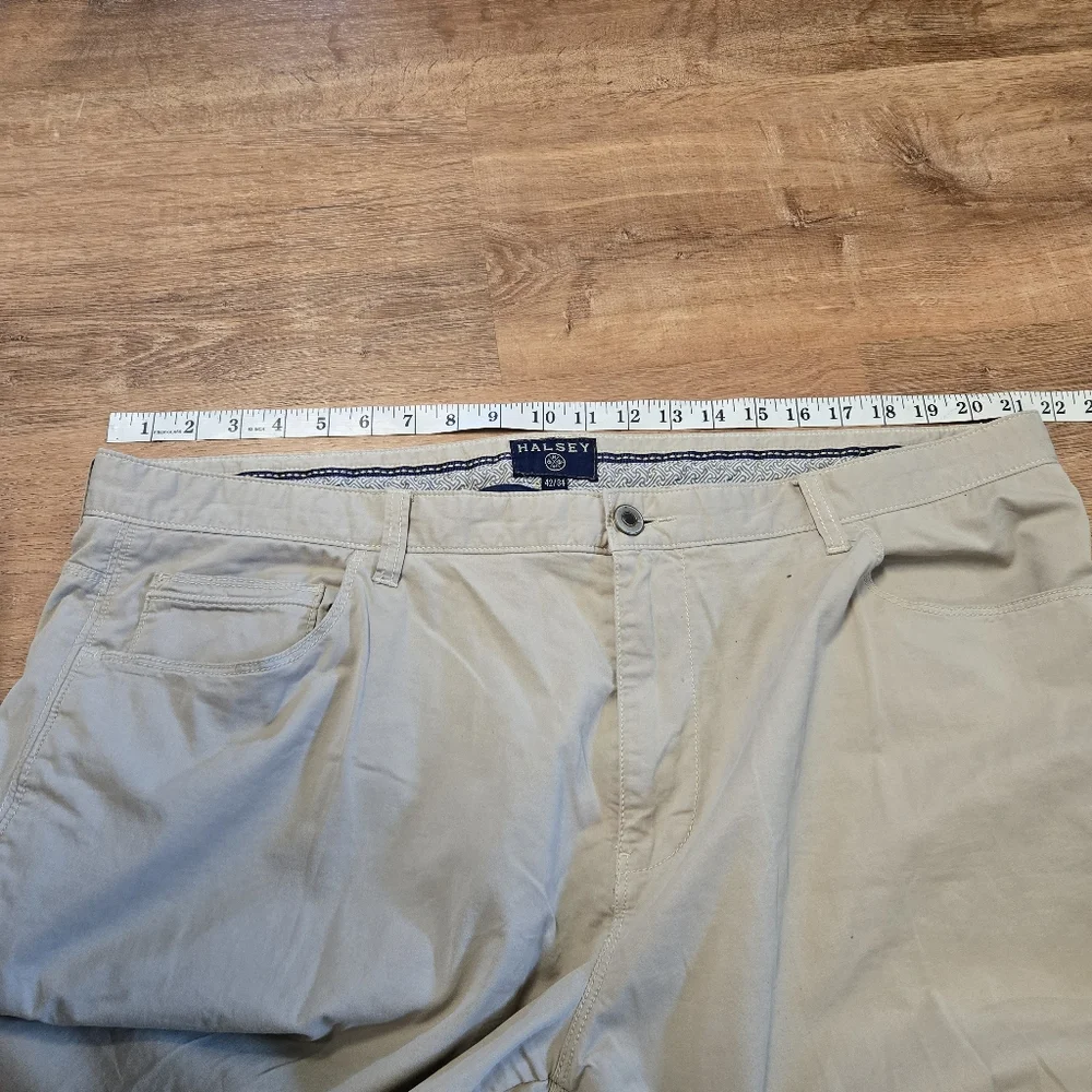 Halsey Classic Men's Light Khaki Pants 42/34